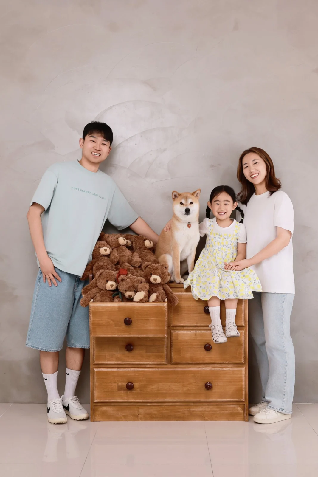 아이와 반려견 시바 서울 가족사진 4인 개족사진
